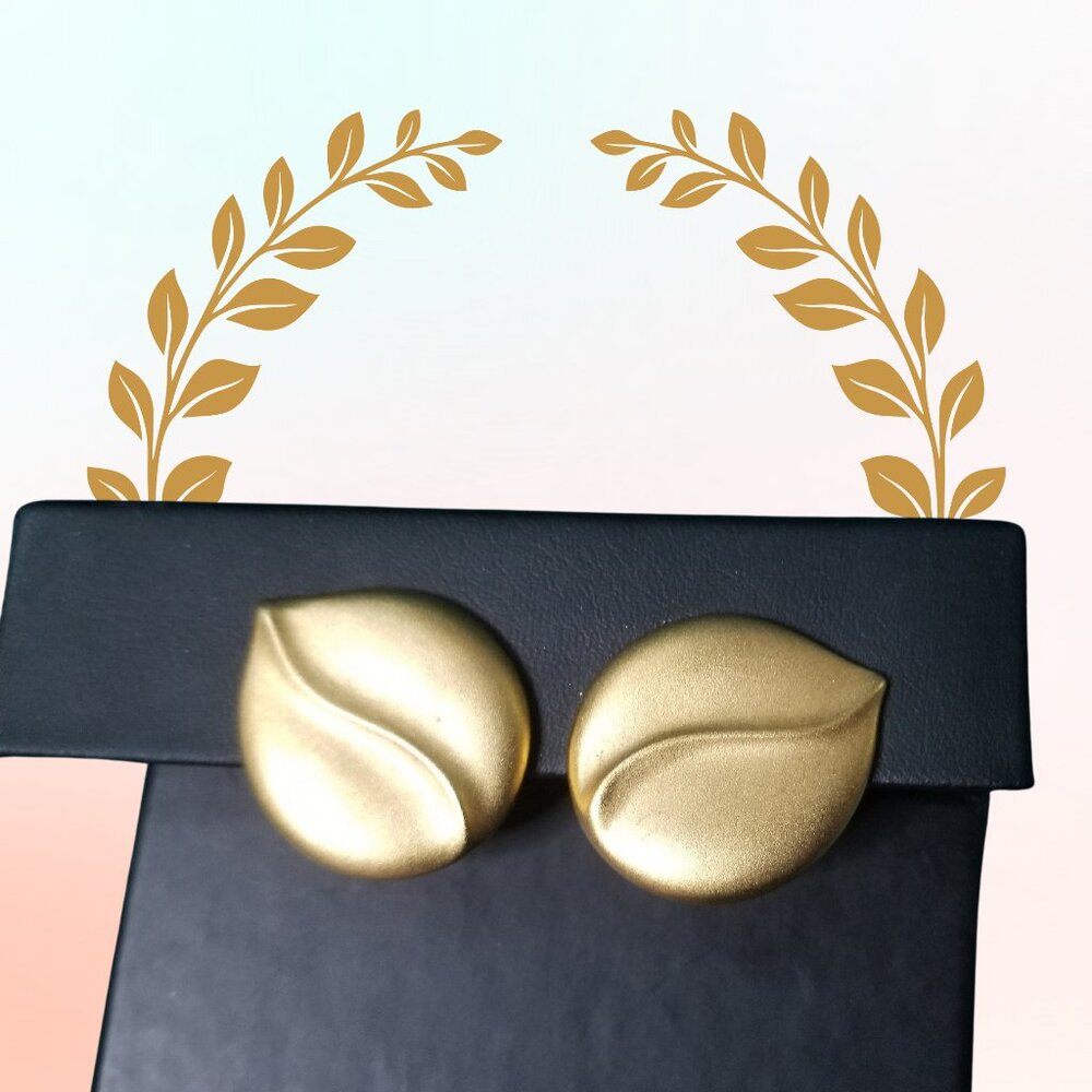 Vintage Gold-tone Leaf Clip-On Earrings